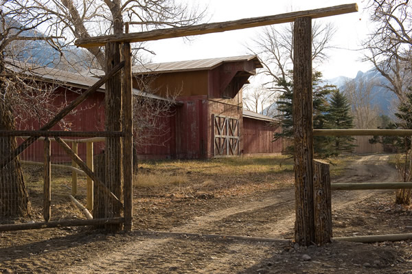 Wyoming Ranch Built With Reclaimed Wood Recycled Lumber Detail Image 1 - Reclaimed Wood Used in Commercial Construction