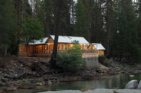 Photo 3 Yosemite Cabin Resoration by Sun Construction Oakhurst Ca with Reclaimed Wood Materials supplied by Crossroads Lumber North Fork Ca.