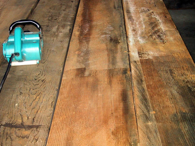 Ponderosa Pine Brushed Ends