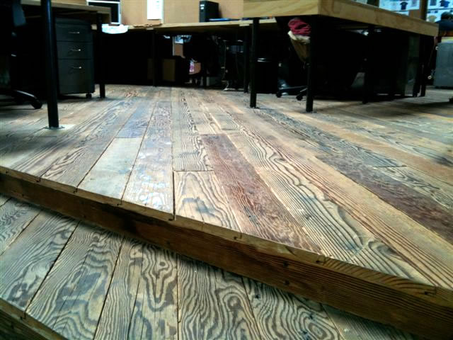 Douglas Fir Reclaimed Wood Flooring Mid Grade Photo 2